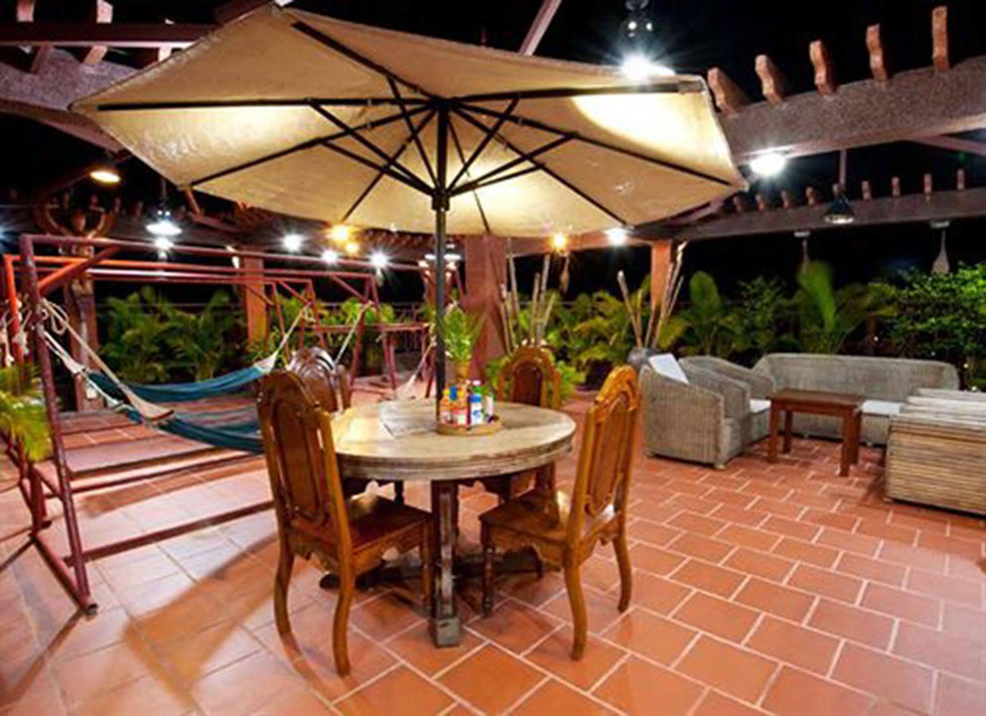 Okay Guesthouse Сиемрип Экстерьер фото